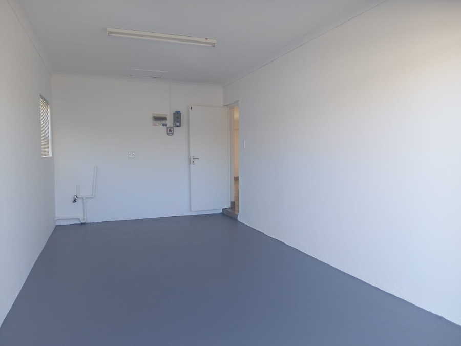 To Let 2 Bedroom Property for Rent in Dana Bay Western Cape